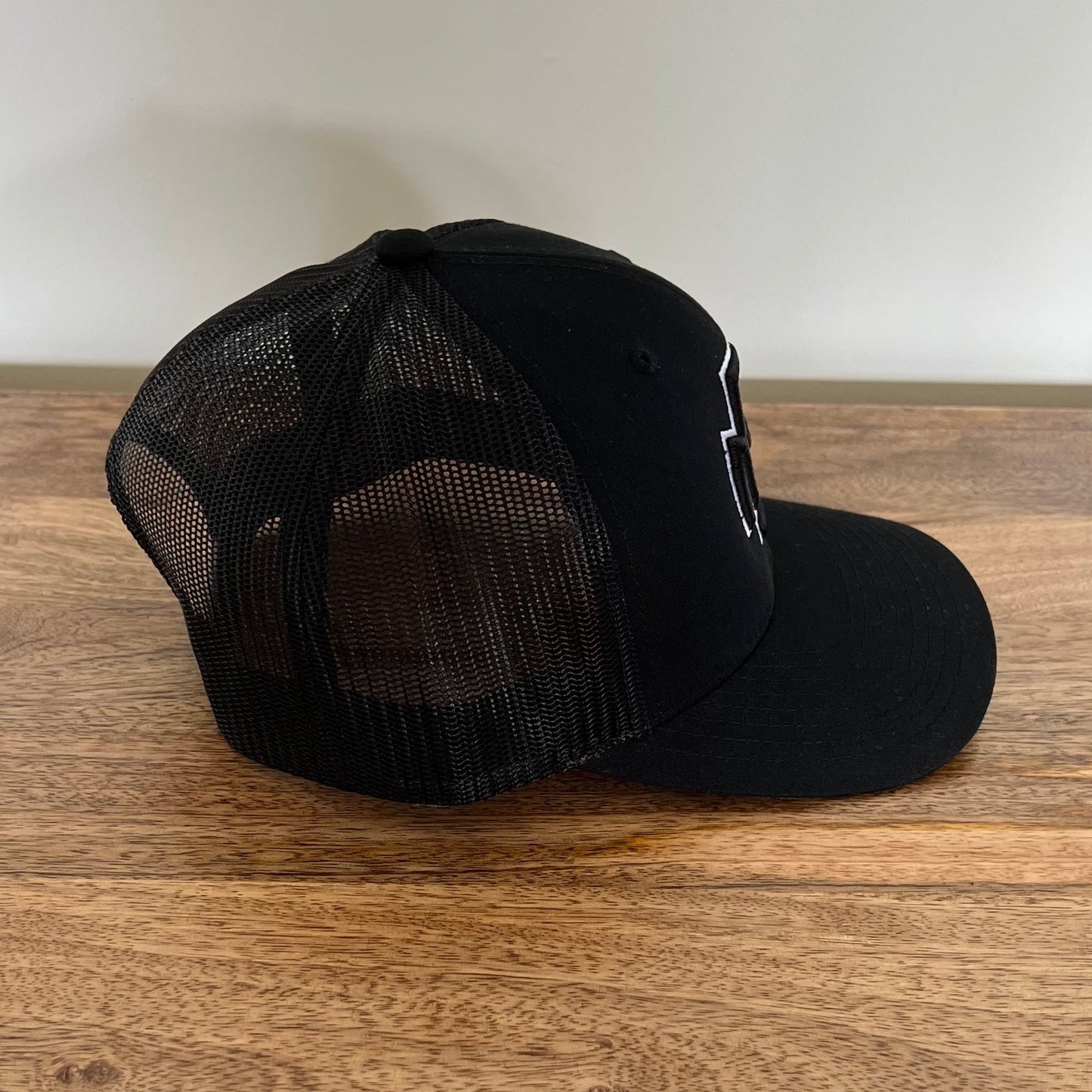 BM Snapback - Black/White
